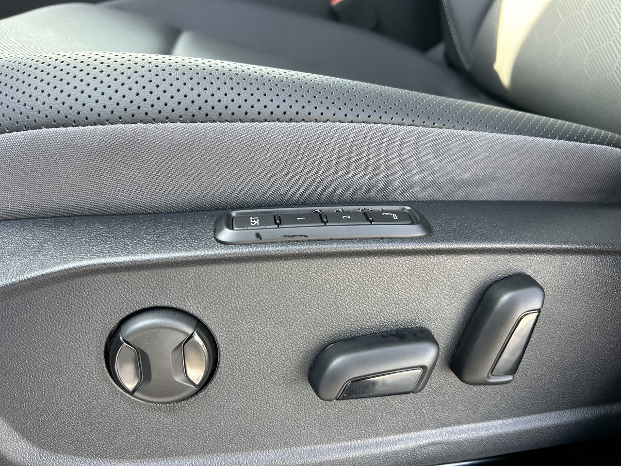 2025 Volkswagen ID.4 in Mississauga, Ontario