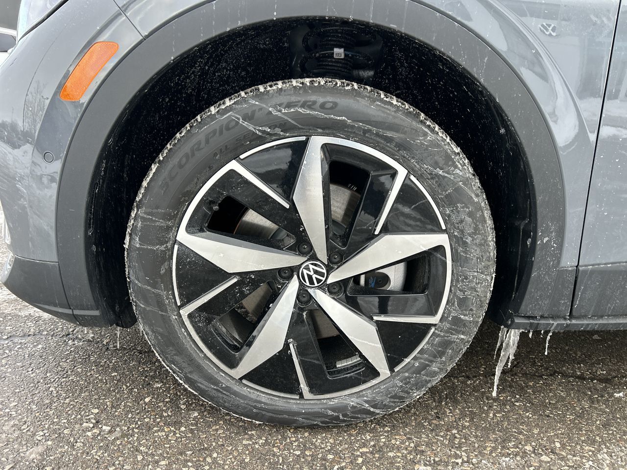2025 Volkswagen ID.4 in Mississauga, Ontario
