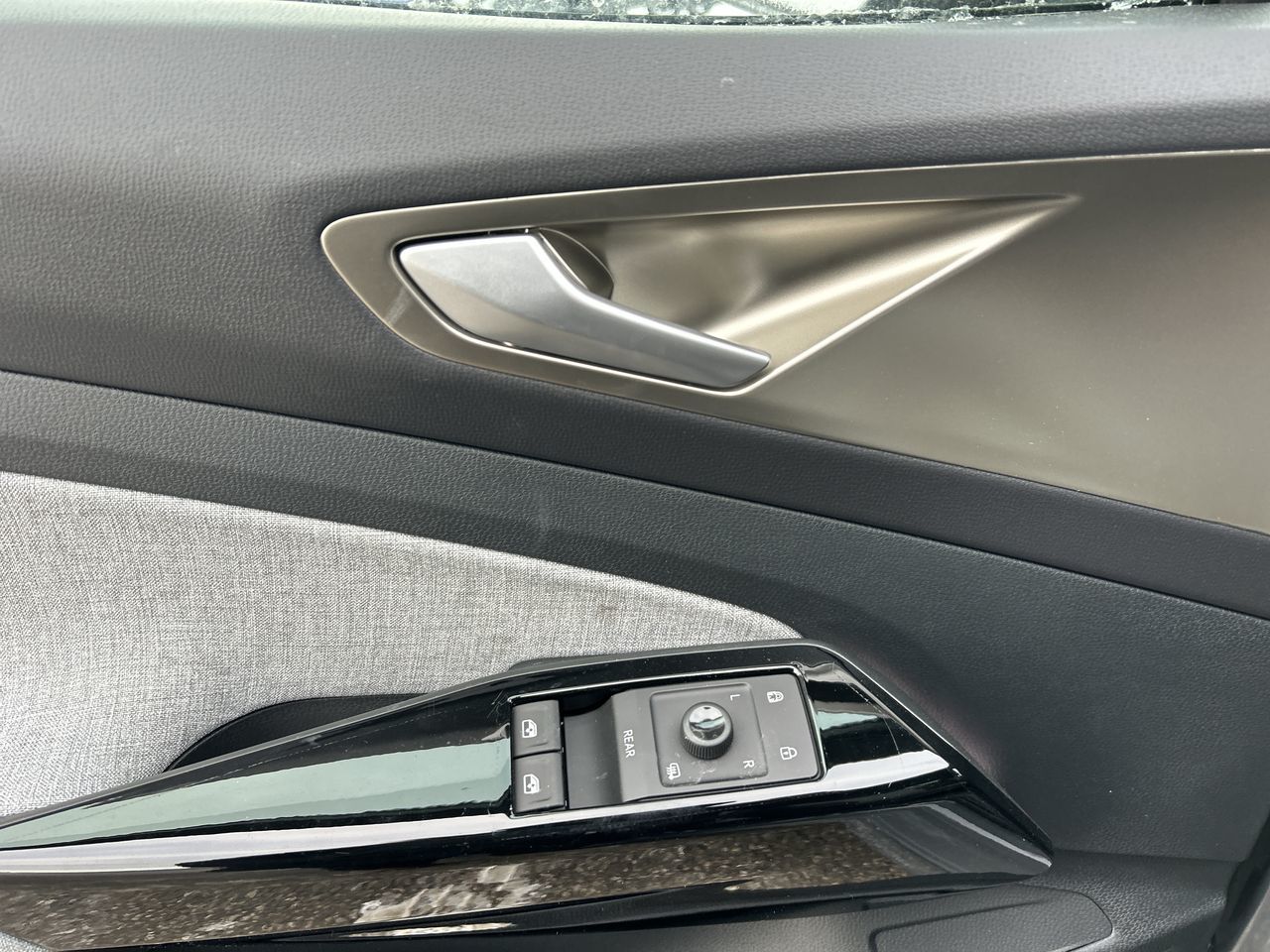 2025 Volkswagen ID.4 in Mississauga, Ontario