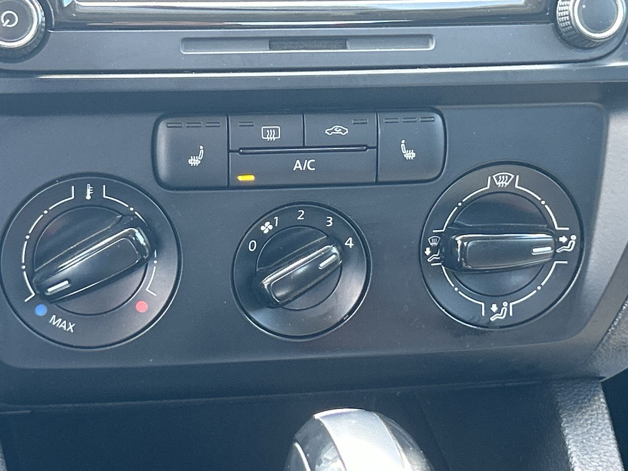 2015 Volkswagen Jetta in Mississauga, Ontario