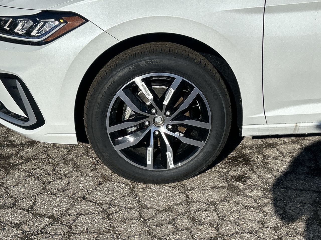 2025 Volkswagen Jetta in Mississauga, Ontario