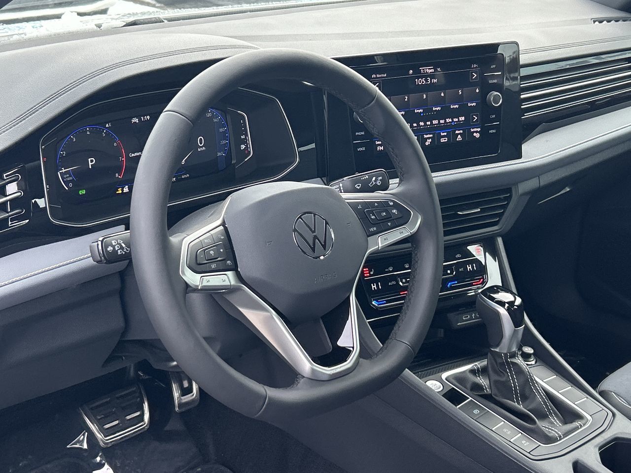 2025 Volkswagen Jetta in Mississauga, Ontario