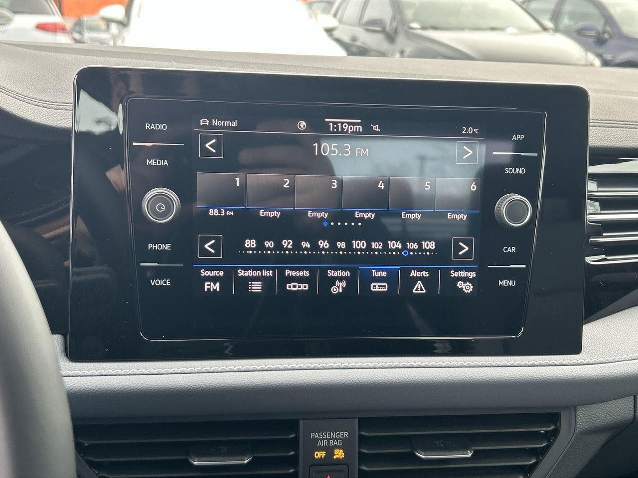 2025 Volkswagen Jetta in Mississauga, Ontario