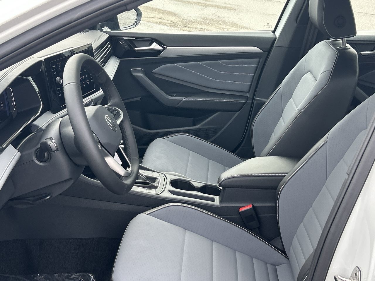 2025 Volkswagen Jetta in Mississauga, Ontario