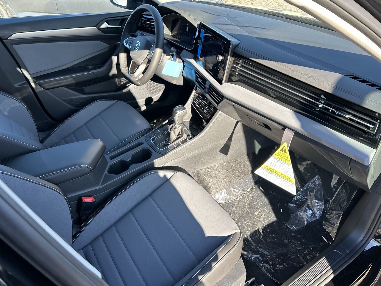 2025 Volkswagen Jetta in Mississauga, Ontario