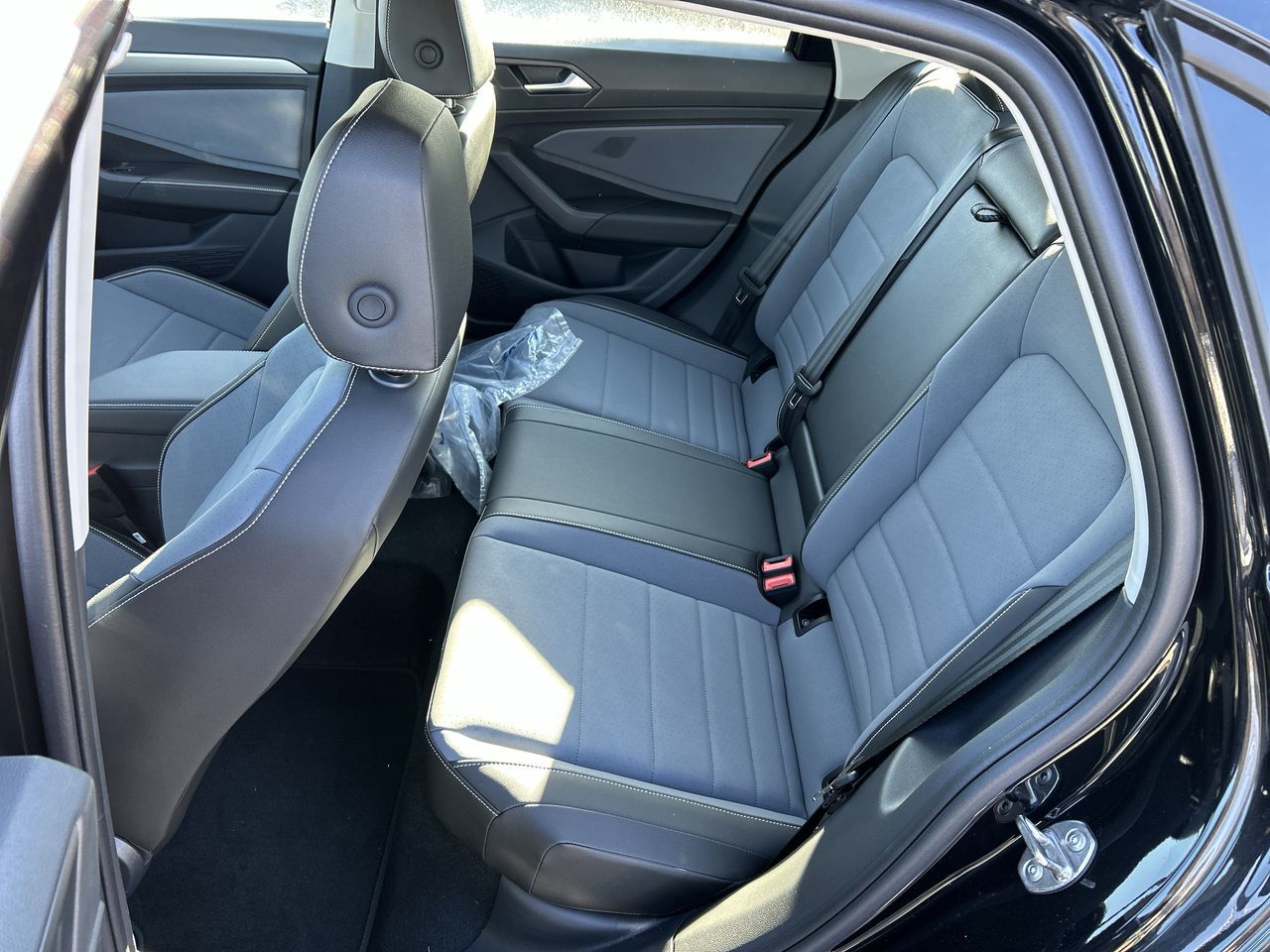 2025 Volkswagen Jetta in Mississauga, Ontario