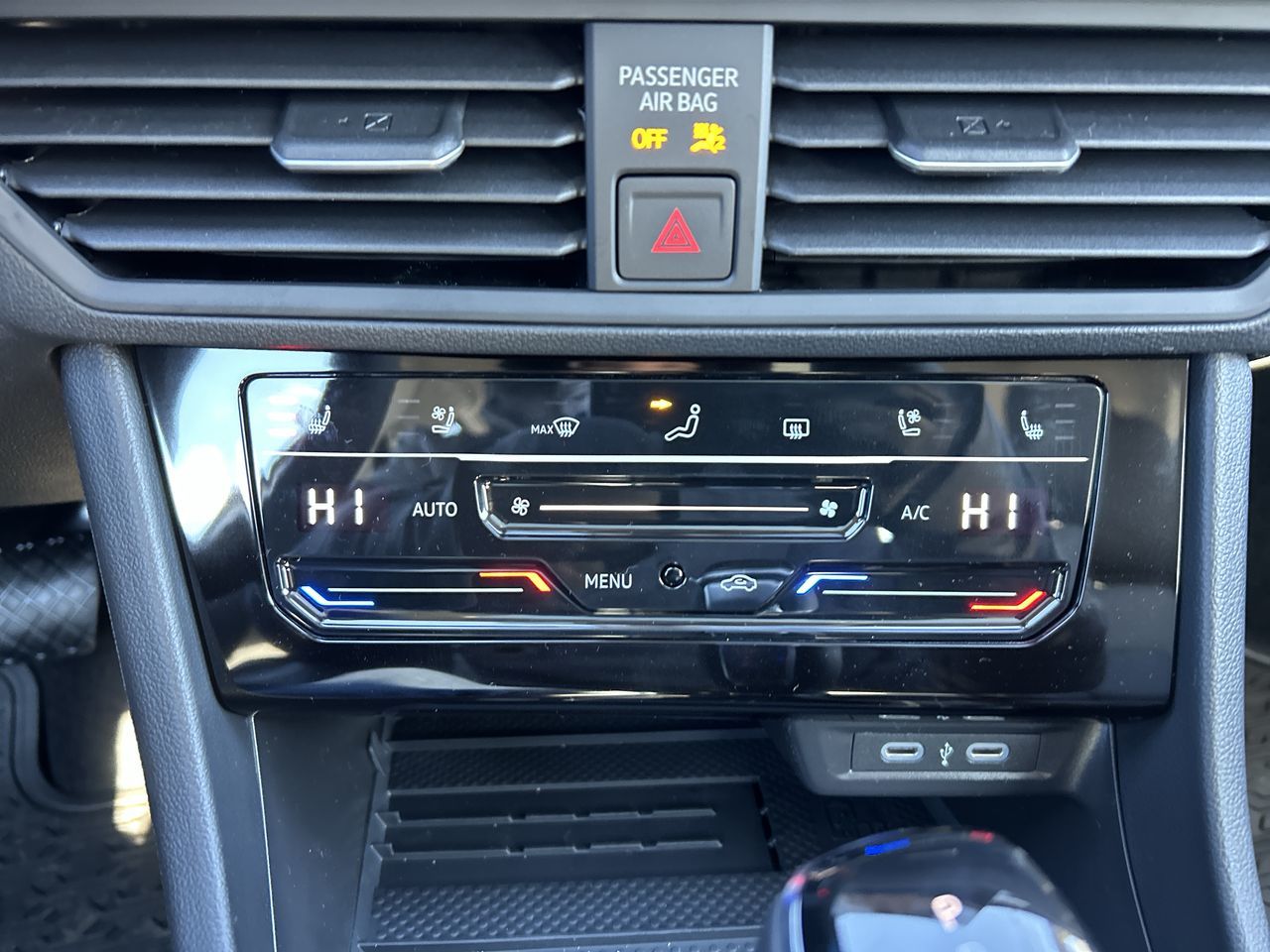 2025 Volkswagen Jetta in Mississauga, Ontario