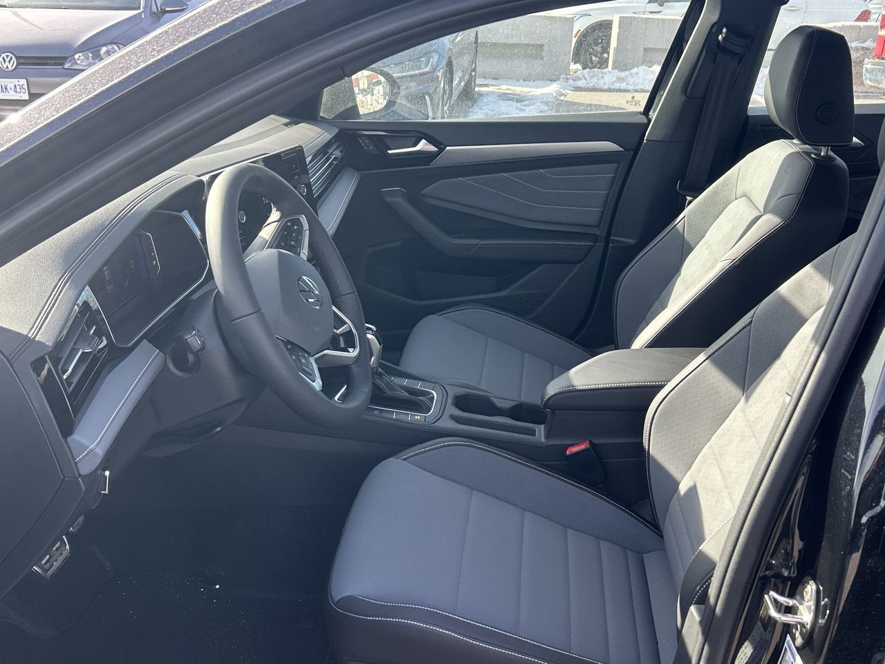 2025 Volkswagen Jetta in Mississauga, Ontario