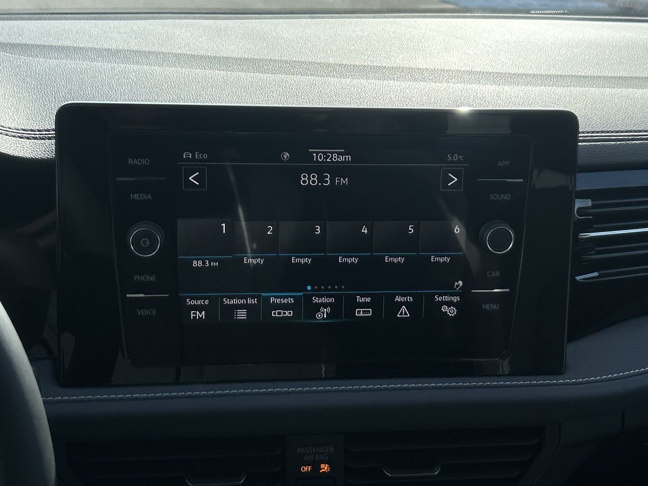 2025 Volkswagen Jetta in Mississauga, Ontario