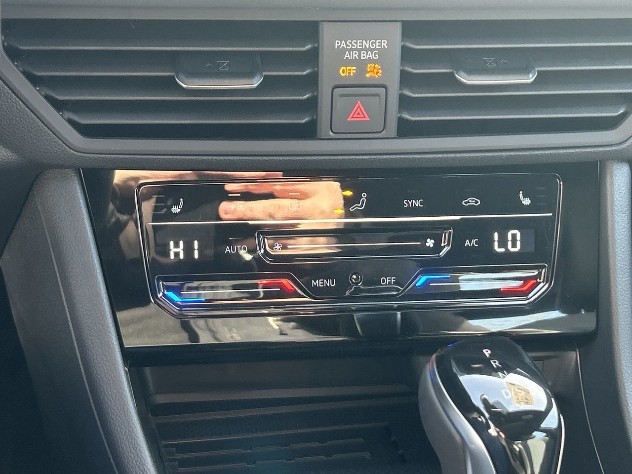 2025 Volkswagen Jetta in Mississauga, Ontario