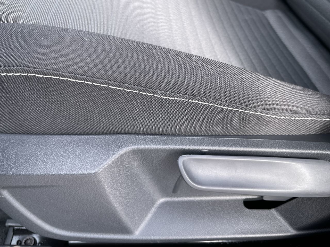 2025 Volkswagen Jetta in Mississauga, Ontario