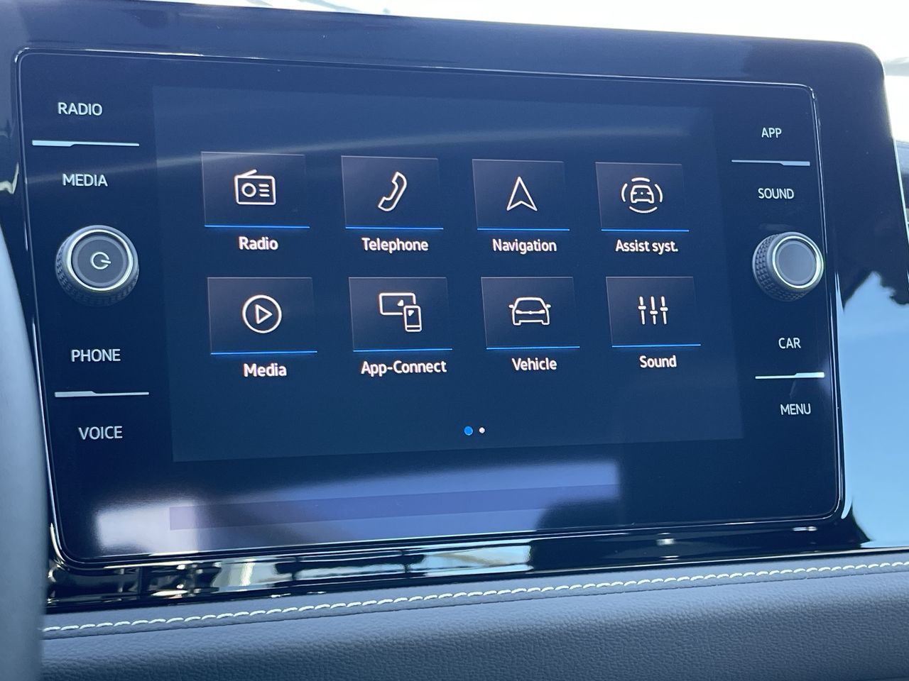 2025 Volkswagen Jetta in Mississauga, Ontario