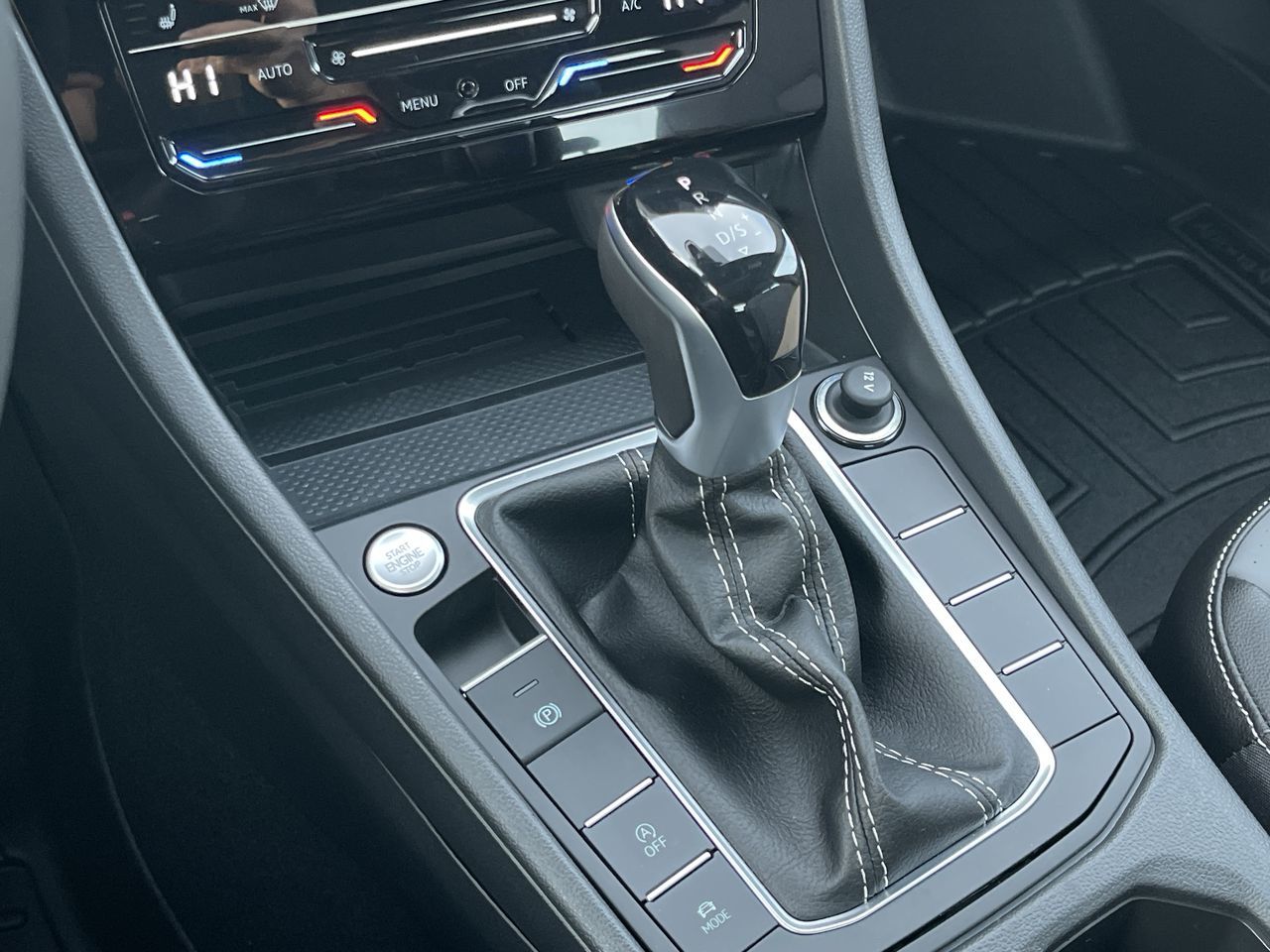 2026 Volkswagen Jetta in Mississauga, Ontario