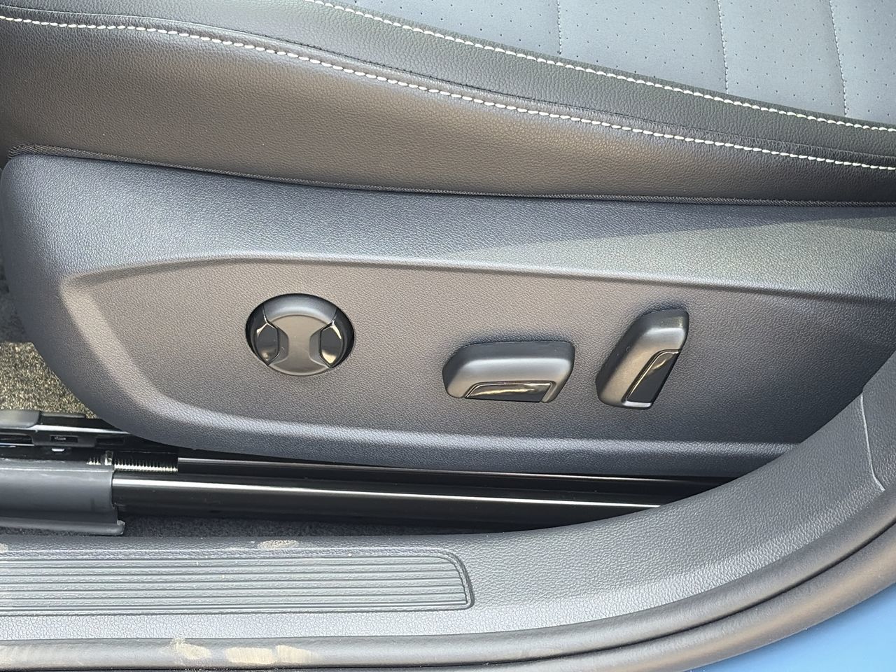 2027 Volkswagen Jetta in Mississauga, Ontario