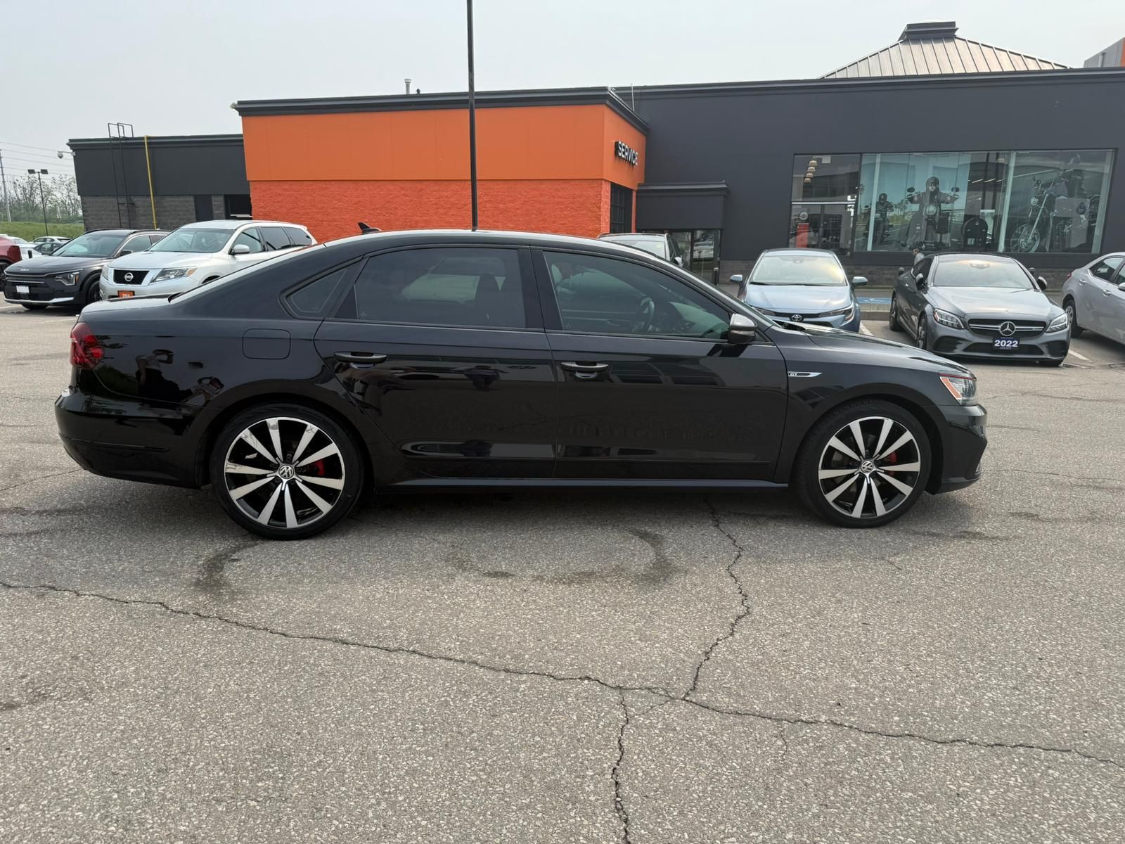 2018 Volkswagen Passat in Mississauga, Ontario
