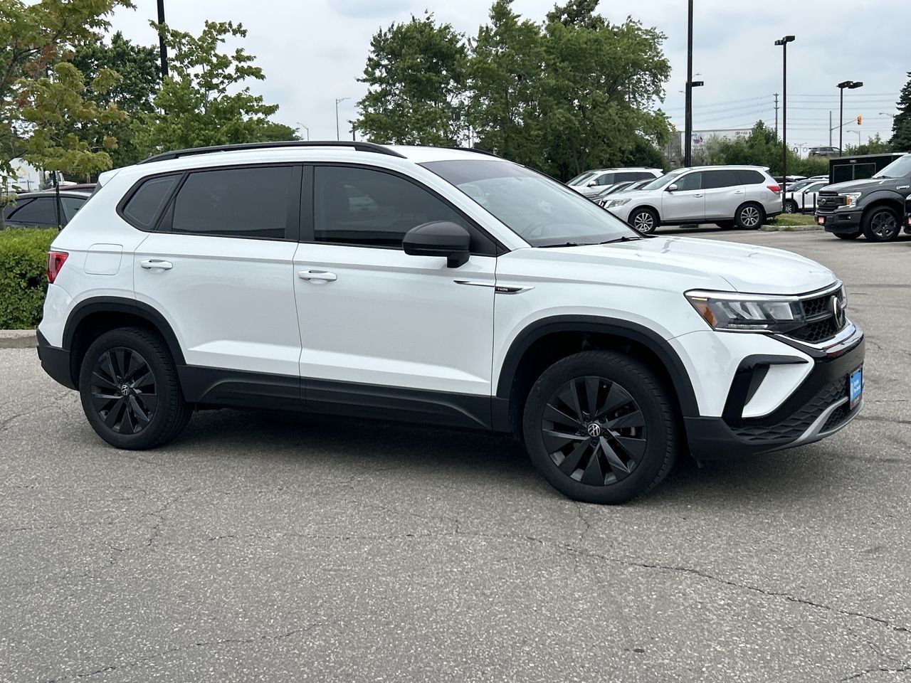 2022 Volkswagen Taos in Mississauga, Ontario