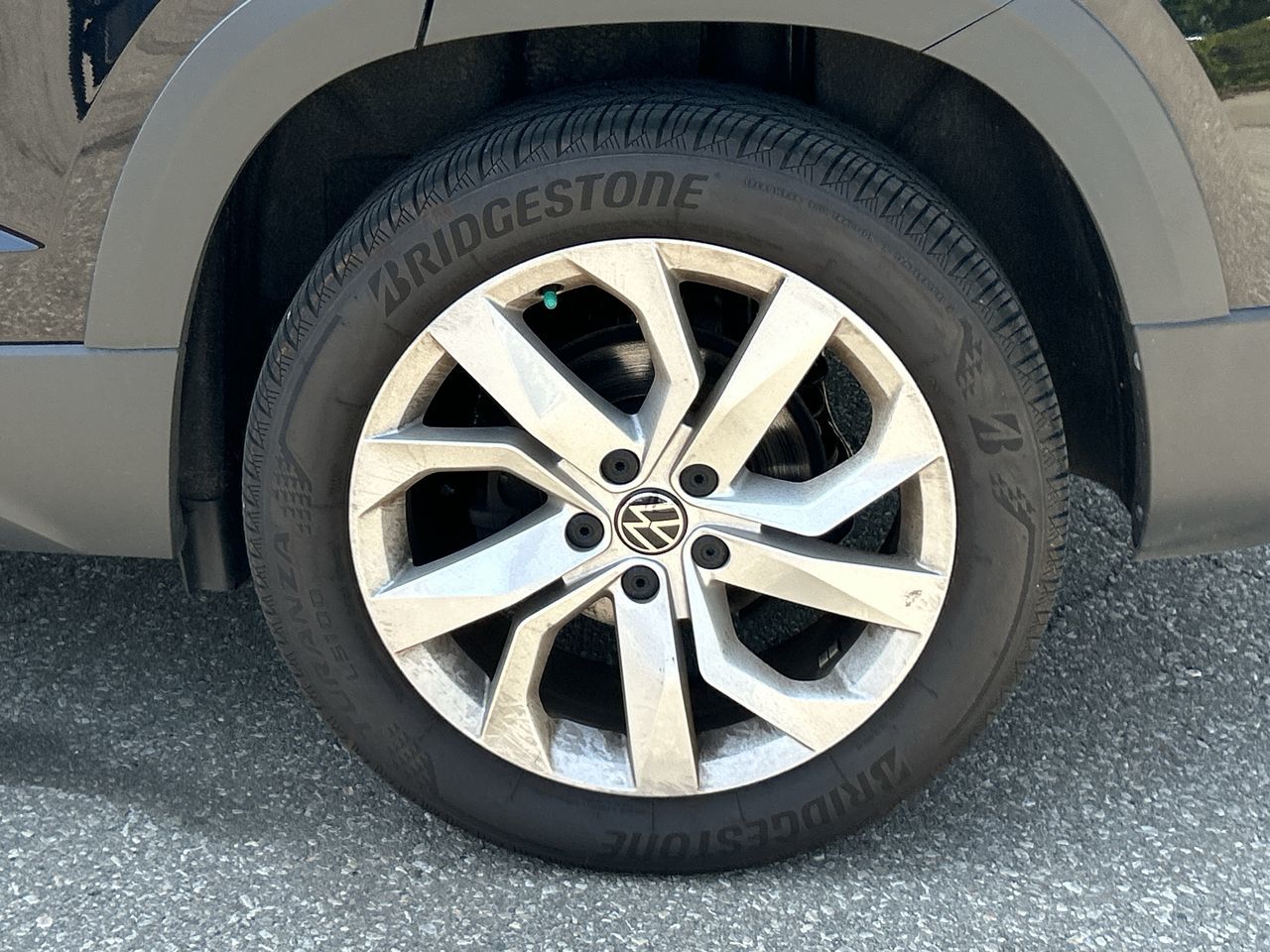 Volkswagen Taos  2022 à Mississauga, Ontario