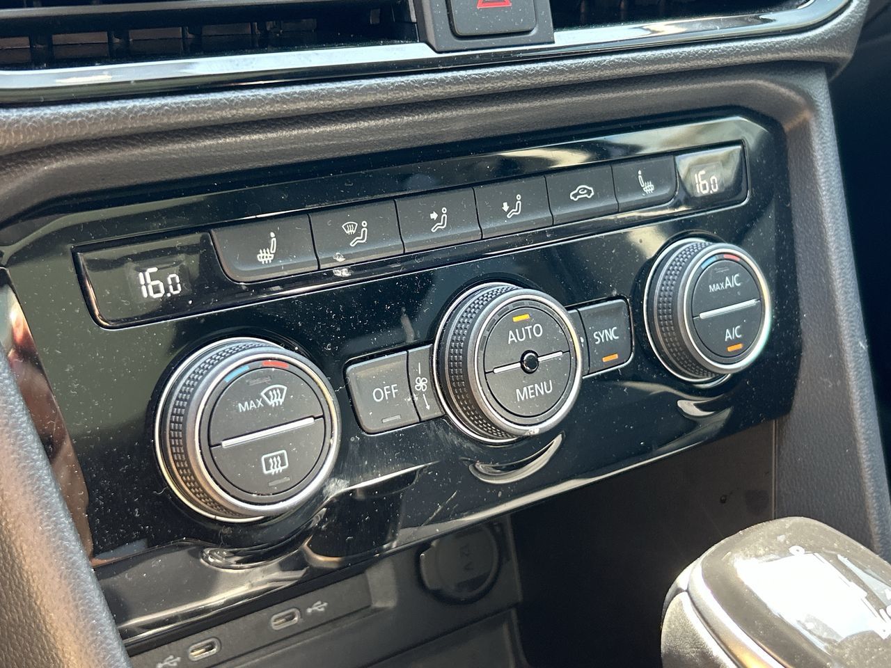 Volkswagen Taos  2022 à Mississauga, Ontario