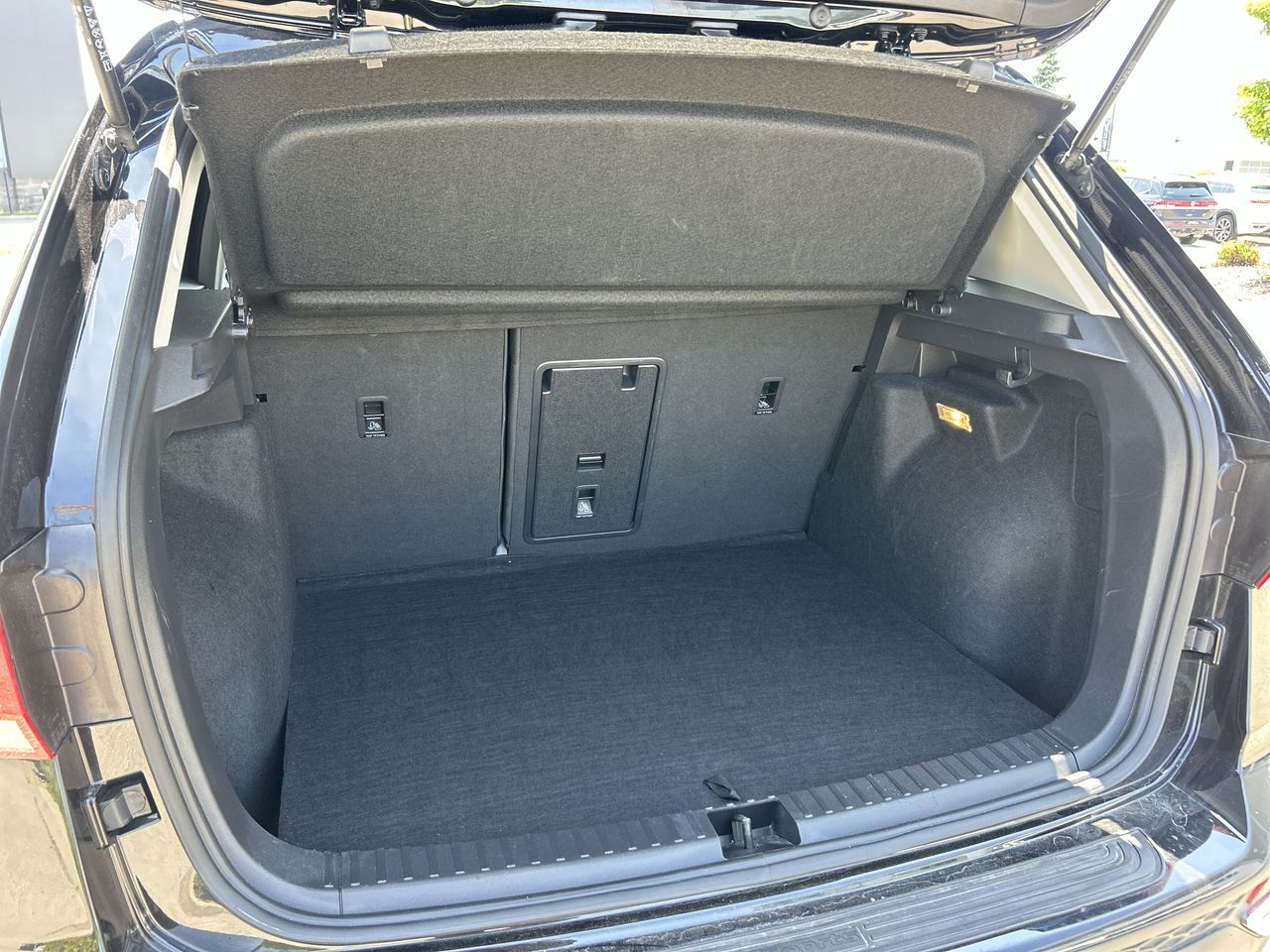 Volkswagen Taos  2022 à Mississauga, Ontario