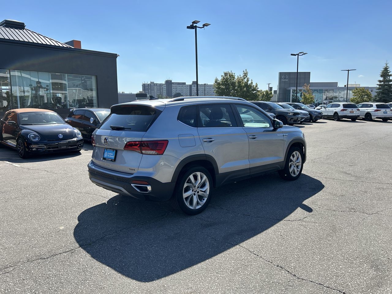 Volkswagen Taos  2022 à Mississauga, Ontario