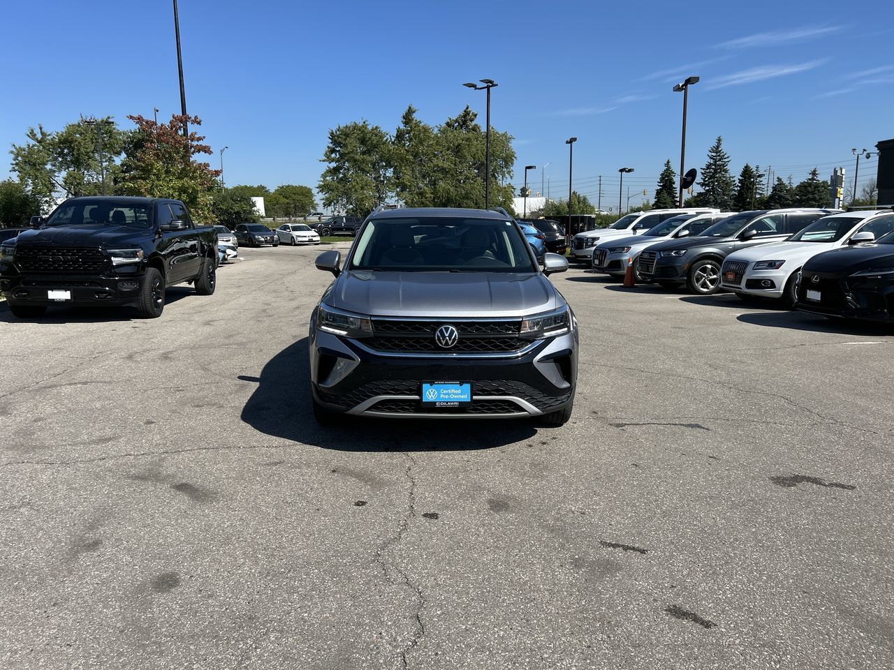 Volkswagen Taos  2022 à Mississauga, Ontario