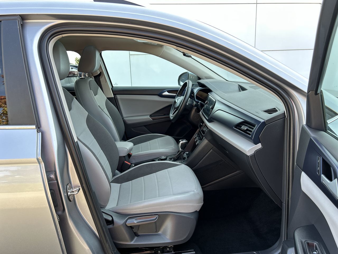 2022 Volkswagen Taos