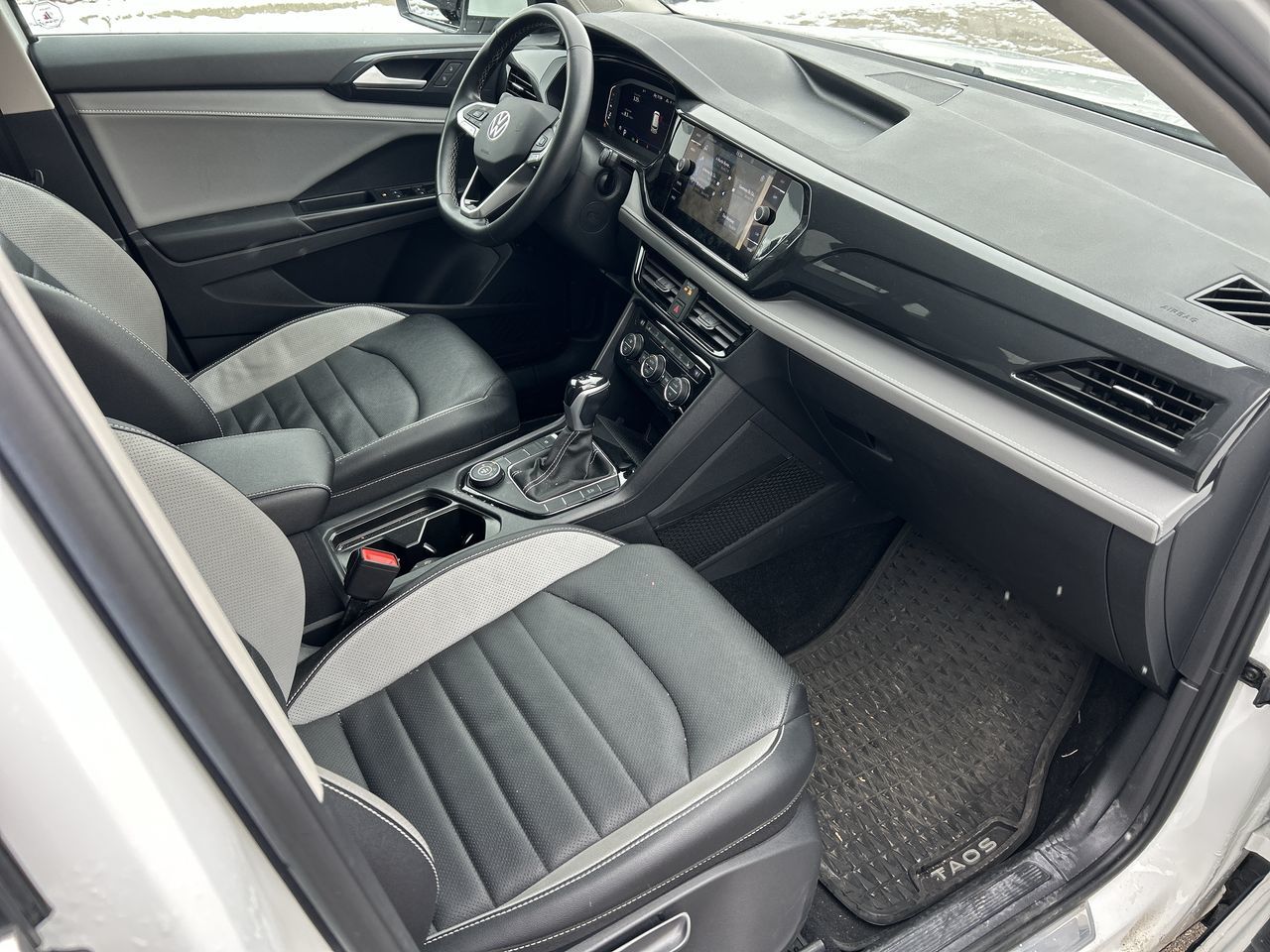 2022 Volkswagen Taos