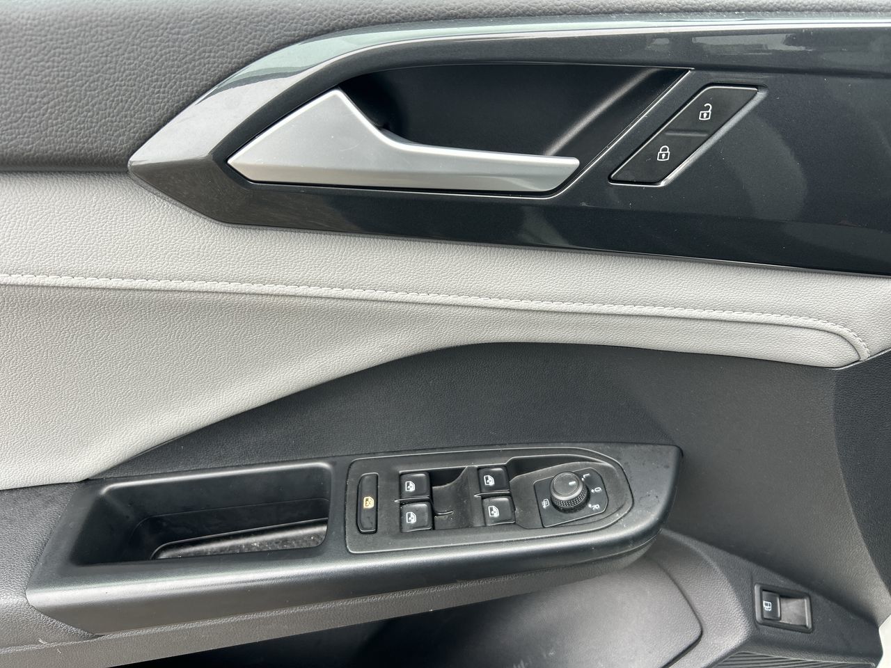 2022 Volkswagen Taos