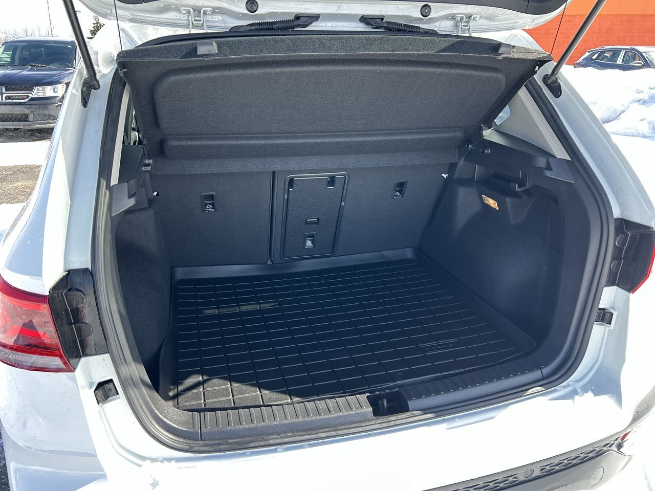 2022 Volkswagen Taos in Mississauga, Ontario