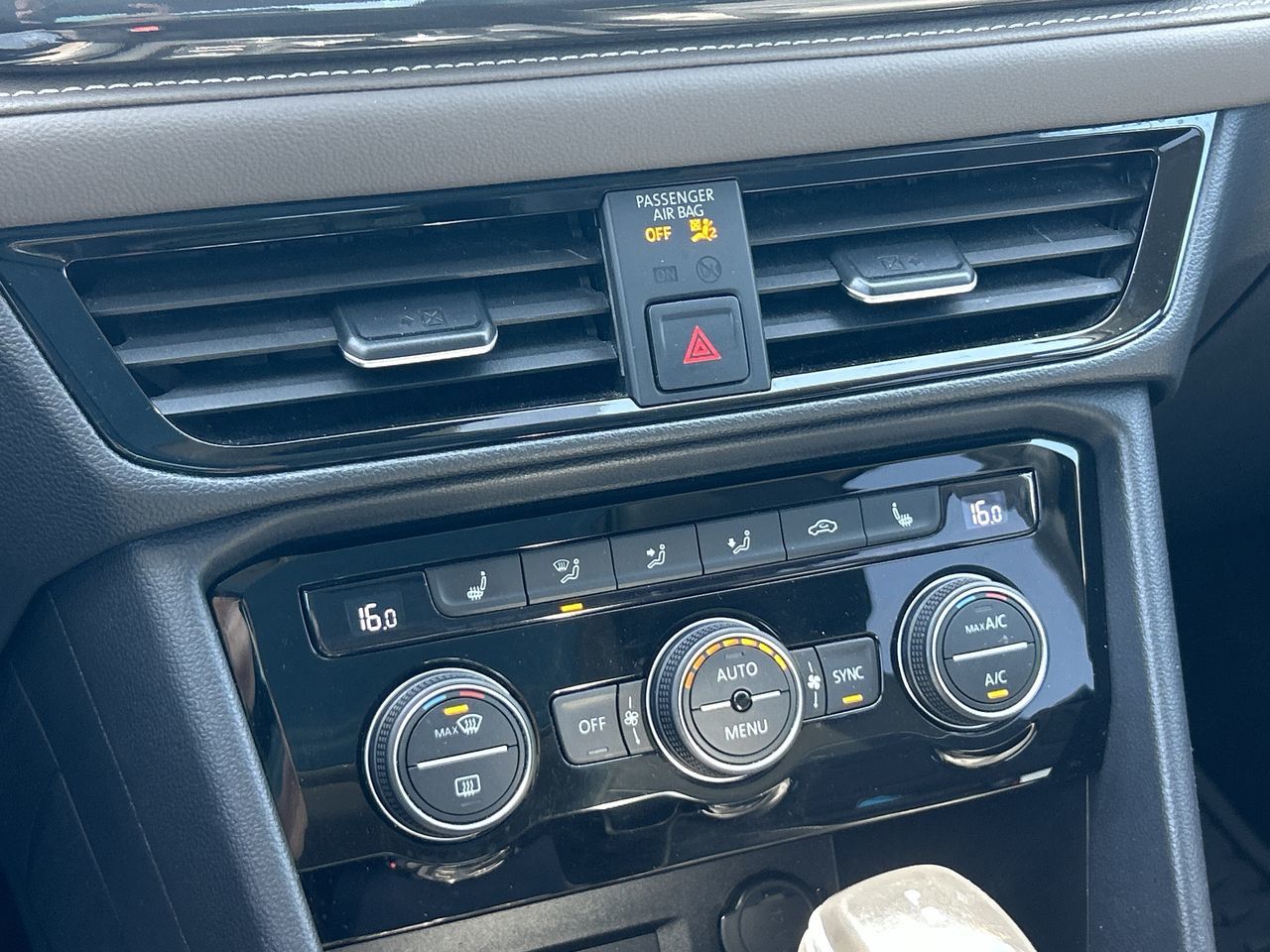 2023 Volkswagen Taos in Mississauga, Ontario