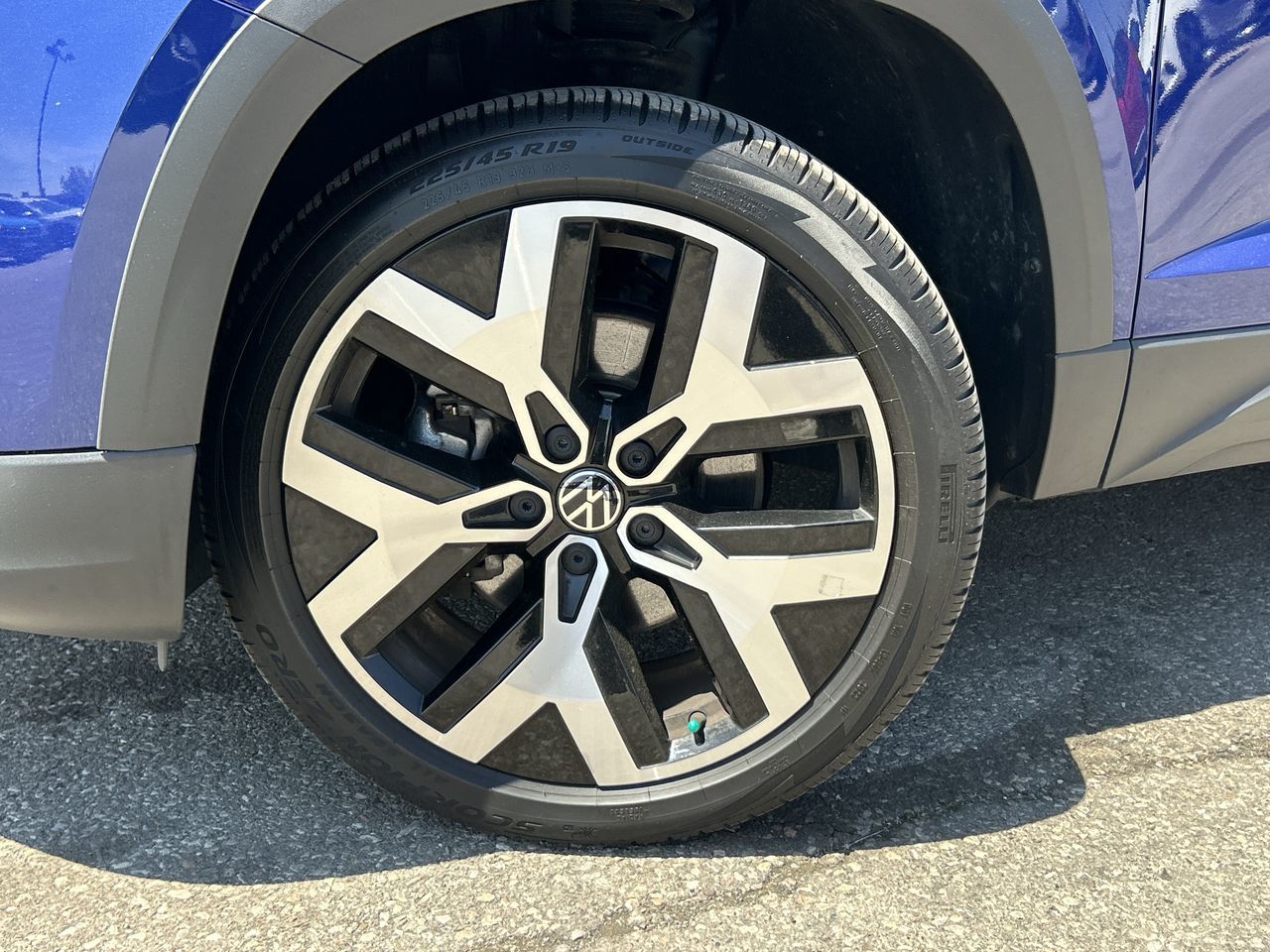 2023 Volkswagen Taos in Mississauga, Ontario
