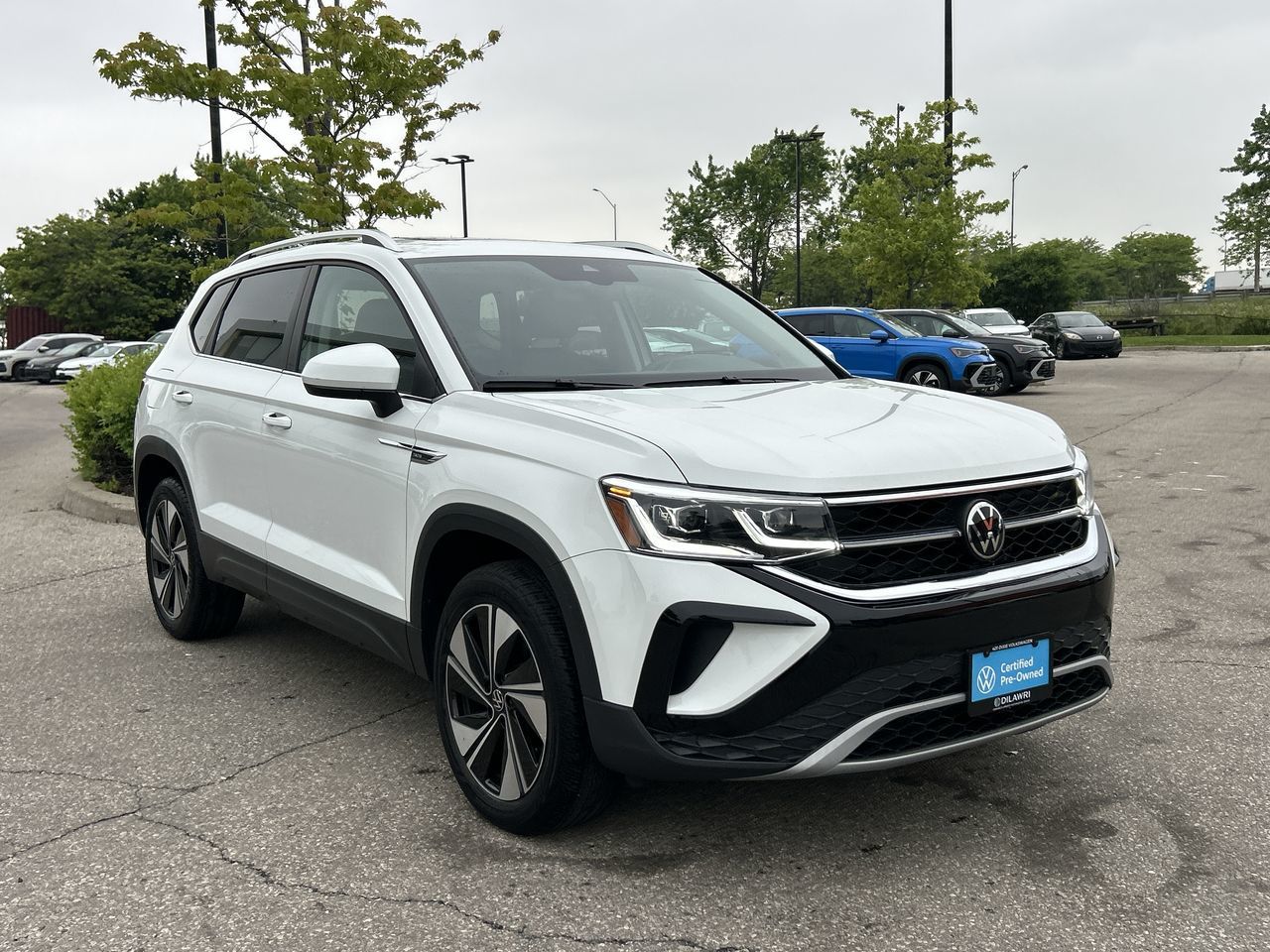 Volkswagen Taos  2023 à Mississauga, Ontario