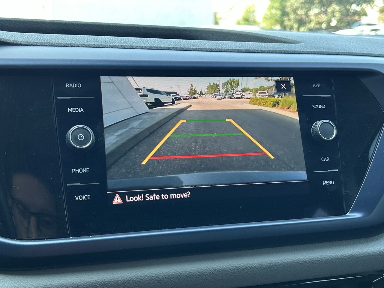 2023 Volkswagen Taos