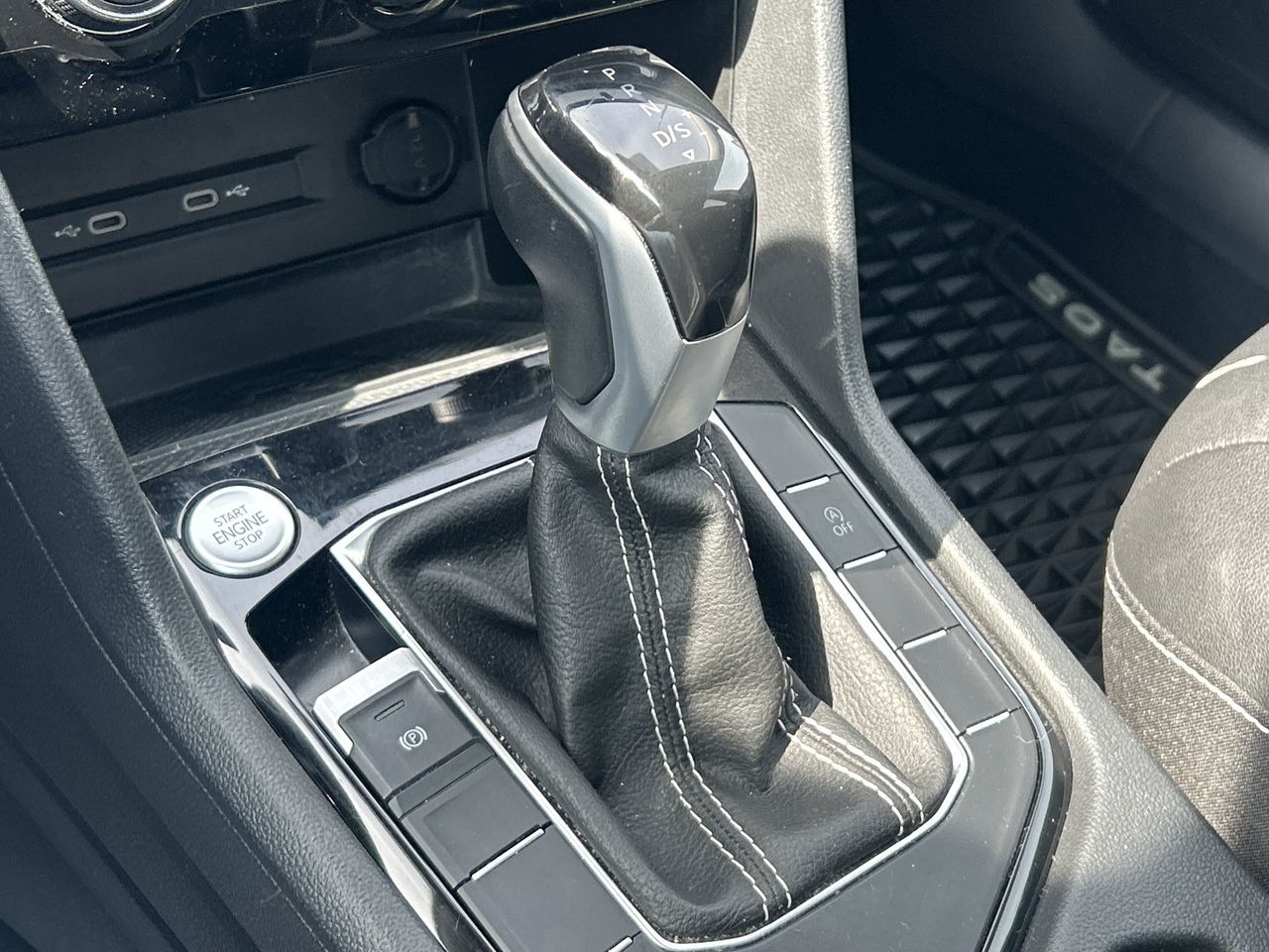 2023 Volkswagen Taos in Mississauga, Ontario