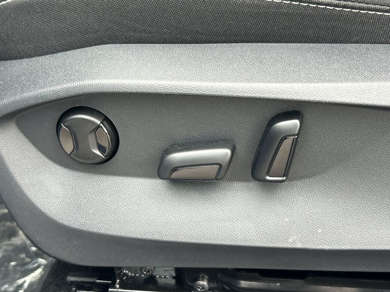 2024 Volkswagen Taos in Mississauga, Ontario