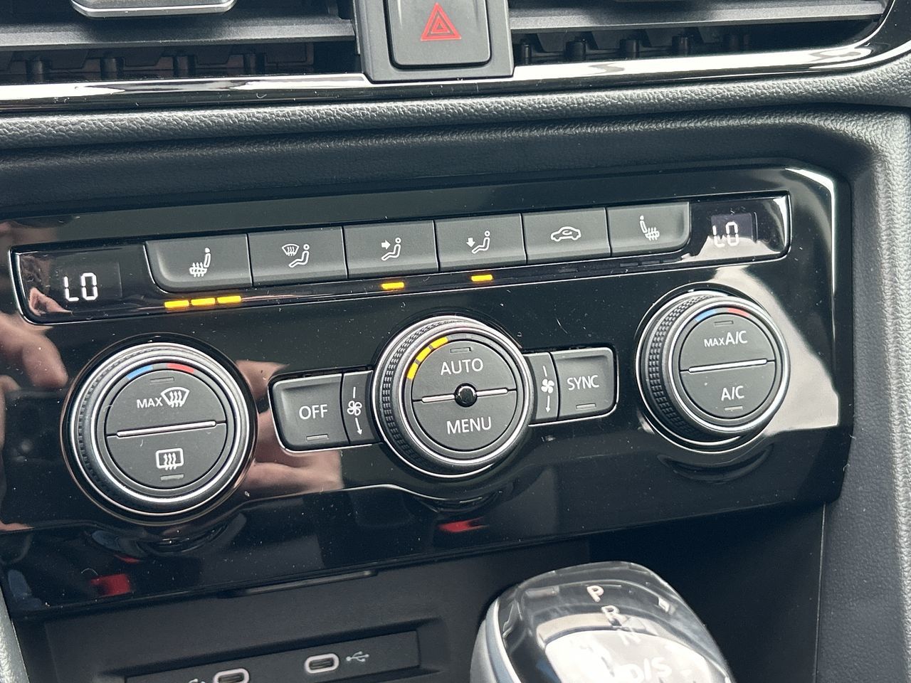 2024 Volkswagen Taos in Mississauga, Ontario