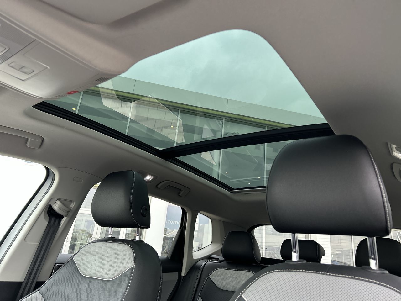 2024 Volkswagen Taos in Mississauga, Ontario