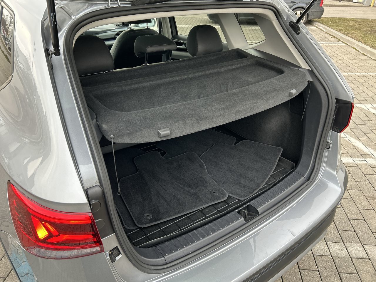 2024 Volkswagen Taos in Mississauga, Ontario