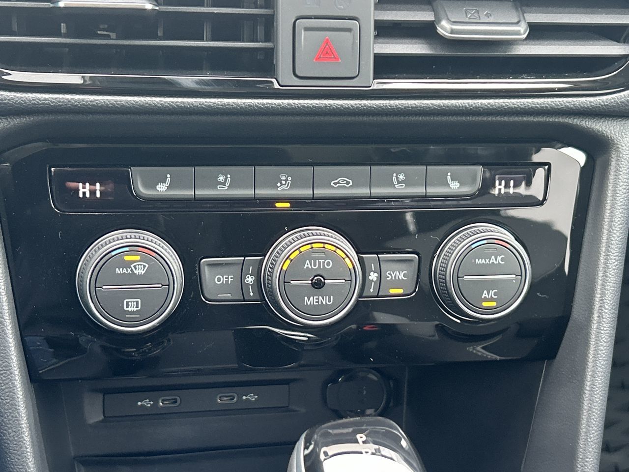 2024 Volkswagen Taos in Mississauga, Ontario