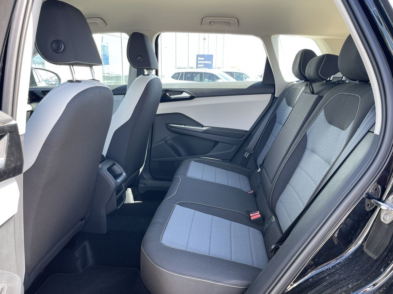 2025 Volkswagen Taos in Mississauga, Ontario