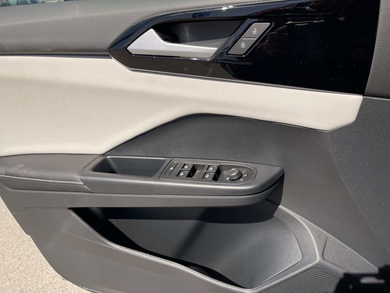 2025 Volkswagen Taos in Mississauga, Ontario
