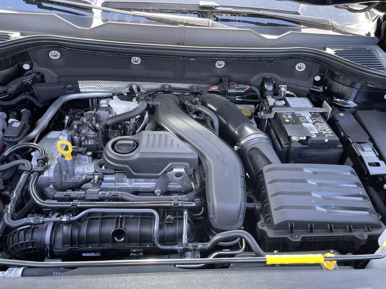 2025 Volkswagen Taos in Mississauga, Ontario