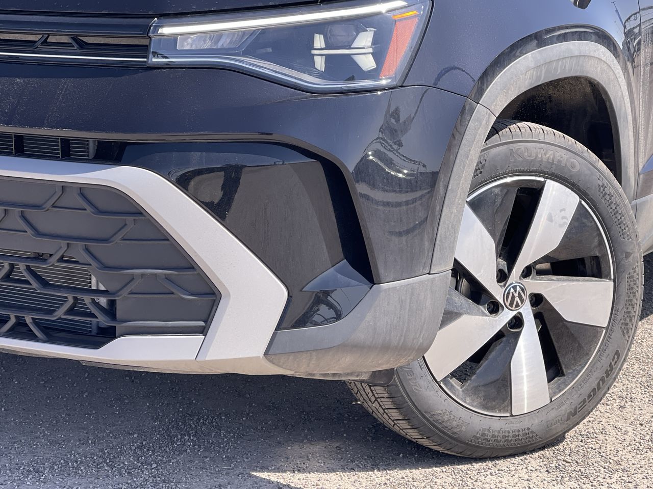 2025 Volkswagen Taos in Mississauga, Ontario