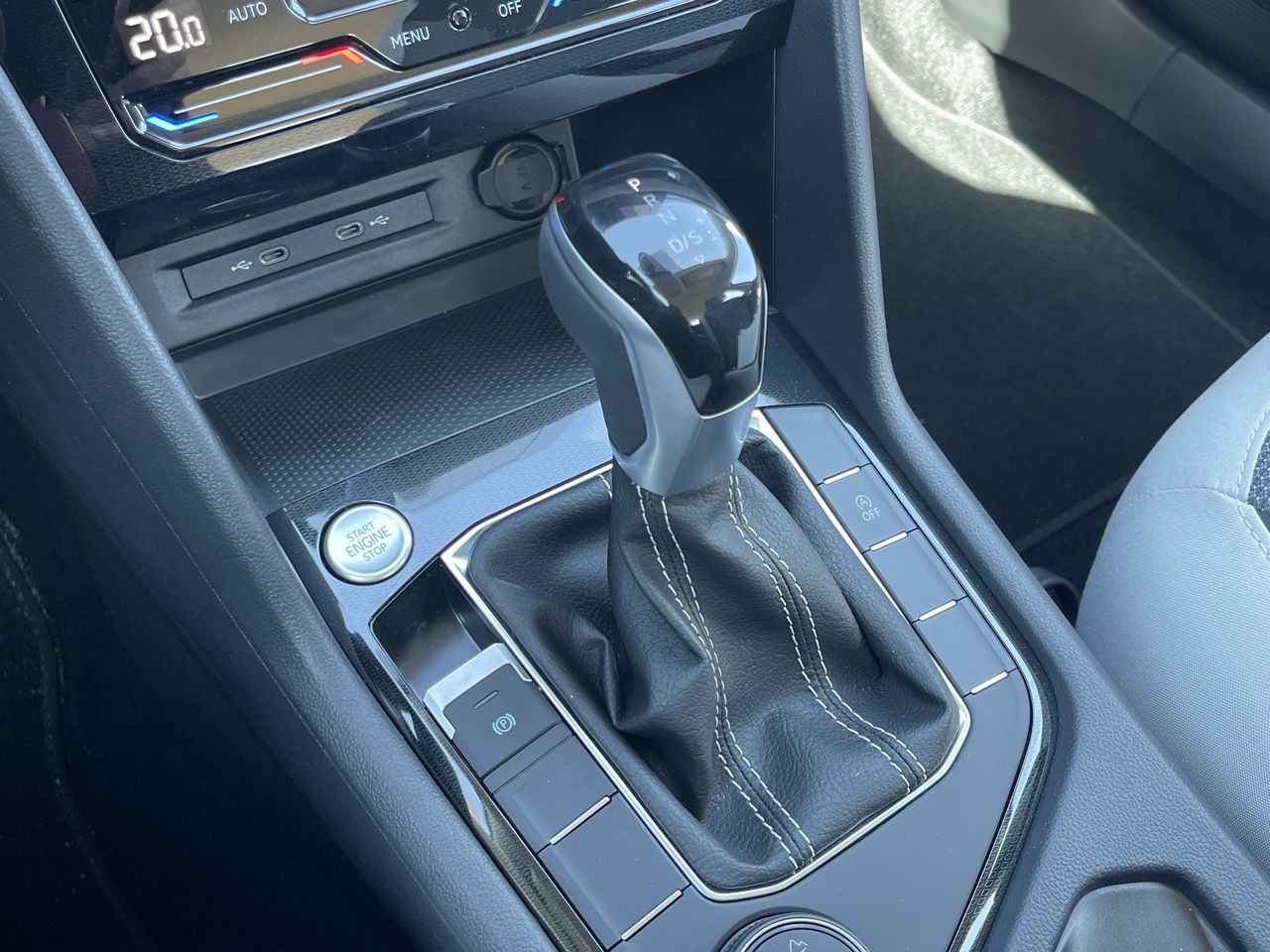 2025 Volkswagen Taos in Mississauga, Ontario