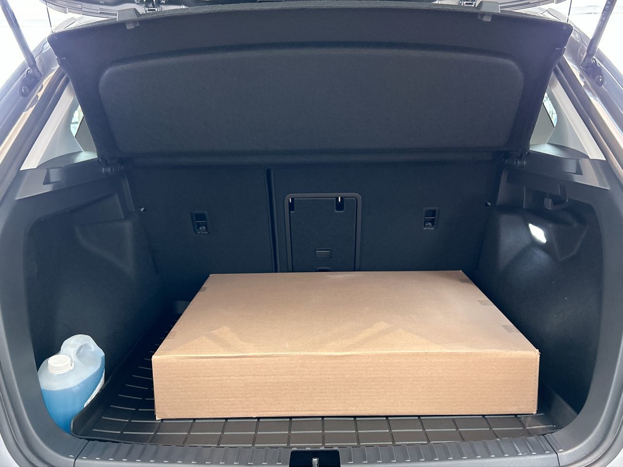 2025 Volkswagen Taos in Mississauga, Ontario
