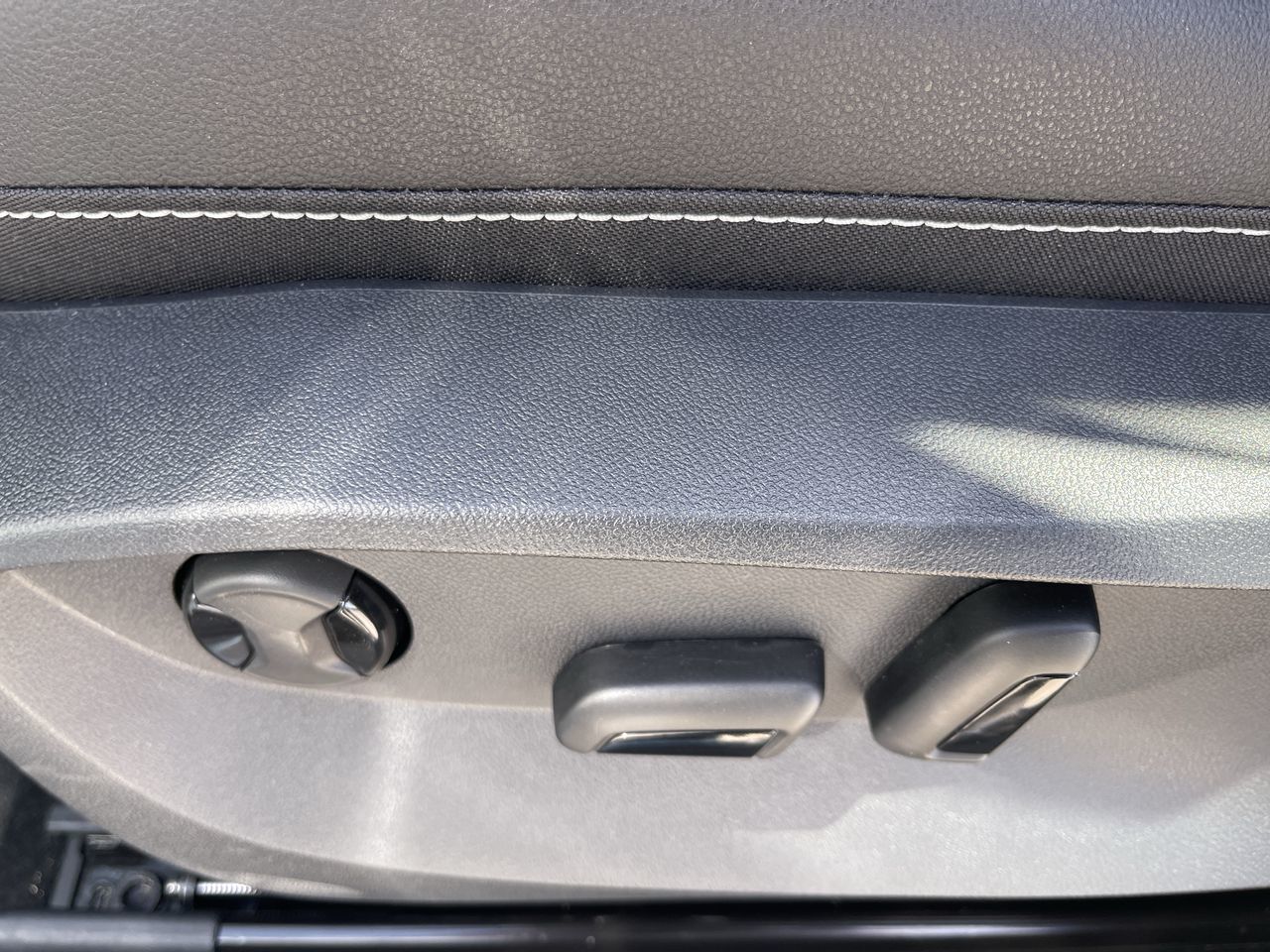 Volkswagen Taos  2025 à Mississauga, Ontario