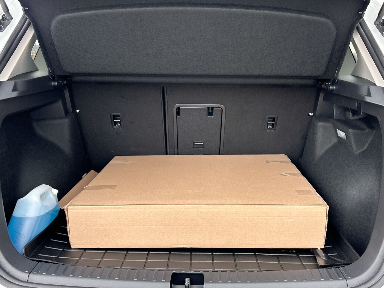 2025 Volkswagen Taos in Mississauga, Ontario