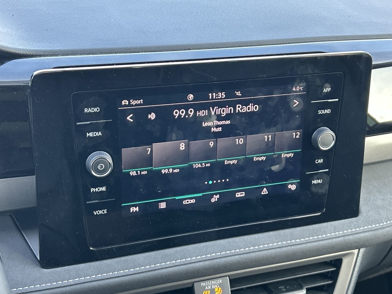 2025 Volkswagen Taos