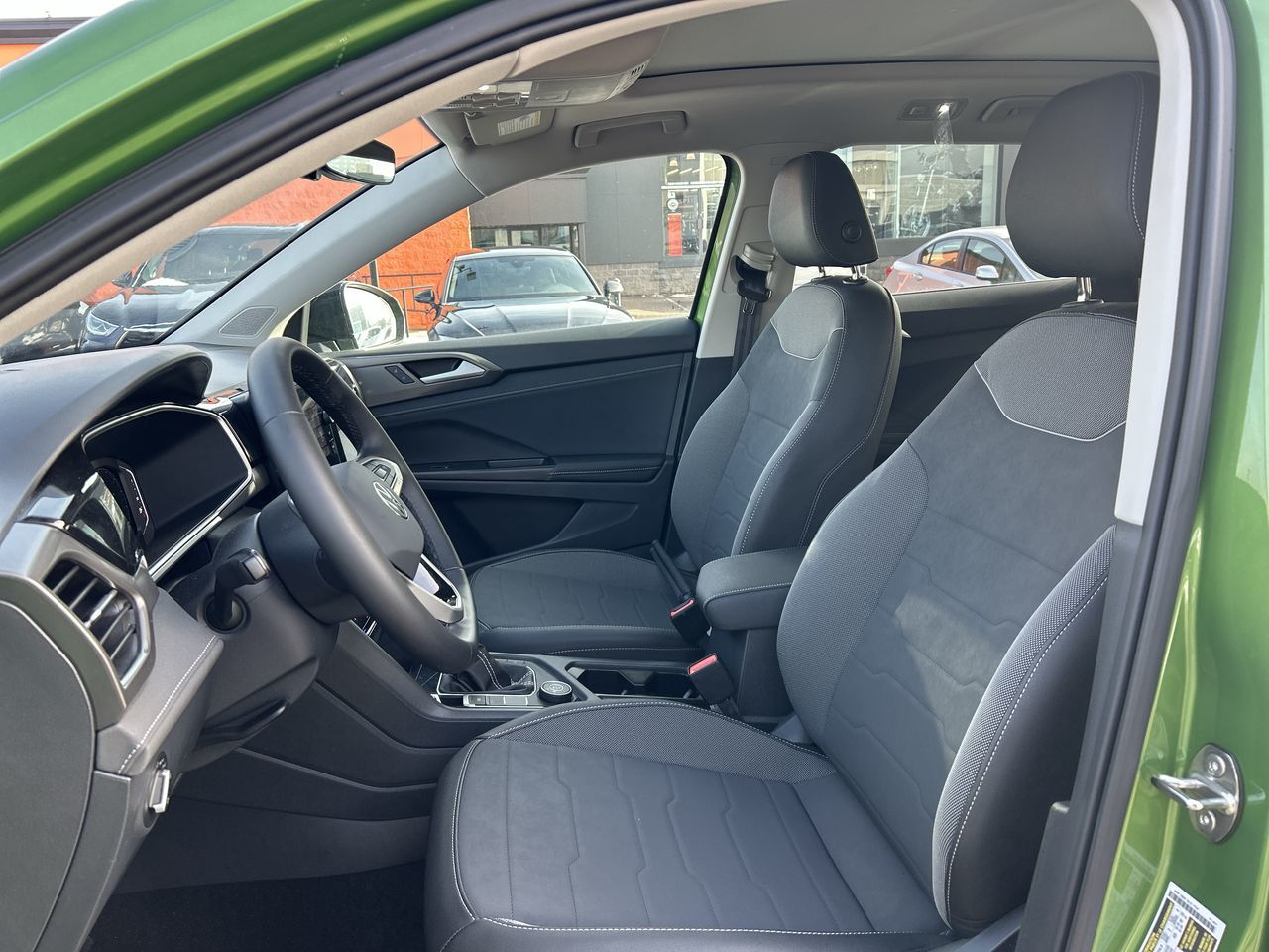 2025 Volkswagen Taos