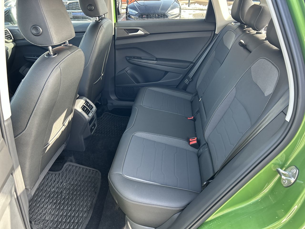 2025 Volkswagen Taos